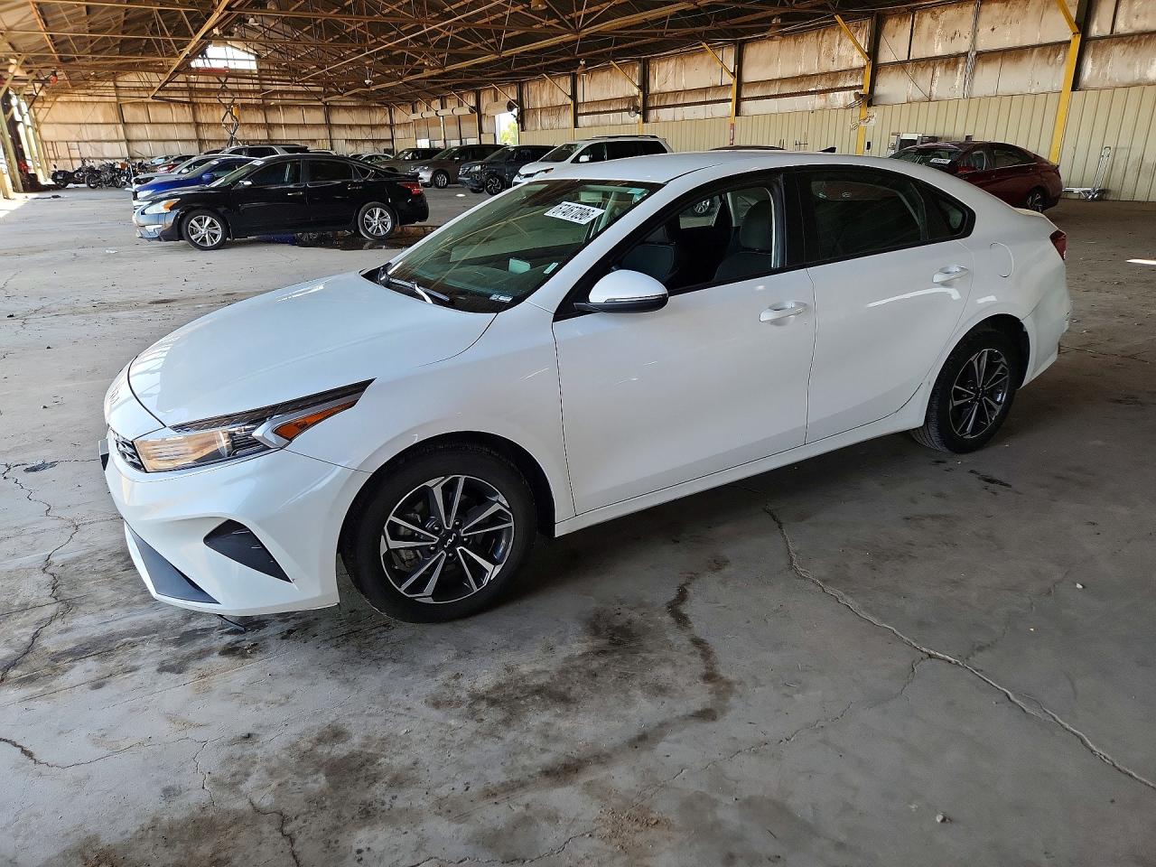 2024 KIA FORTE LXS | 3KPF24AD4RE701674 | UPCARS