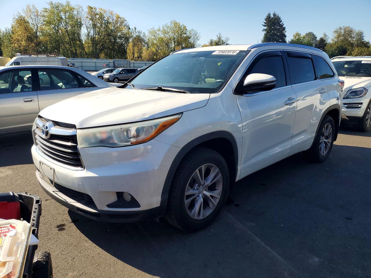 2015 TOYOTA HIGHLANDER XLE | 5TDJKRFH1FS098848 | UPCARS