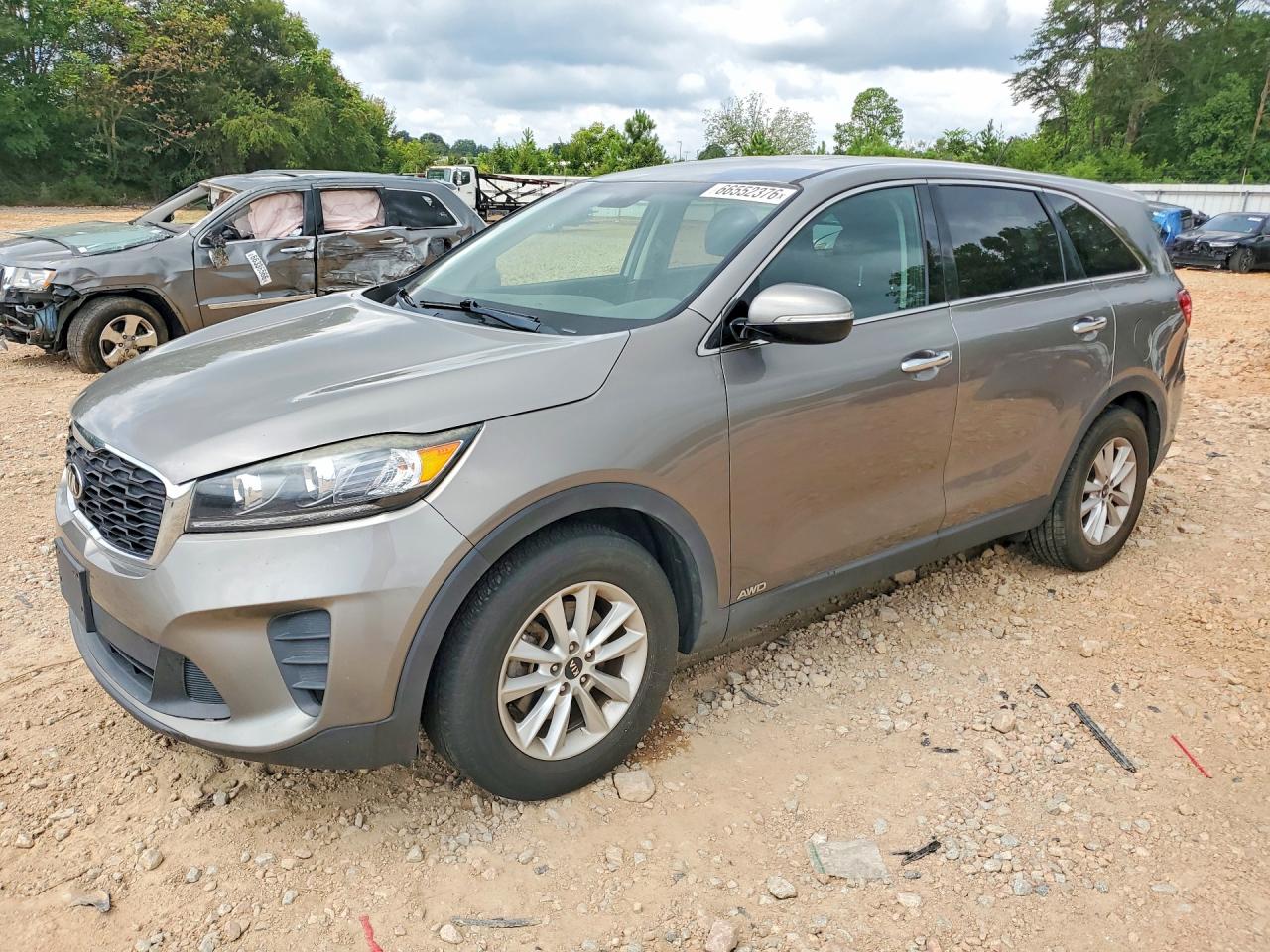 2019 KIA SORENTO LX V6 | 5XYPGDA58KG536168 | UPCARS