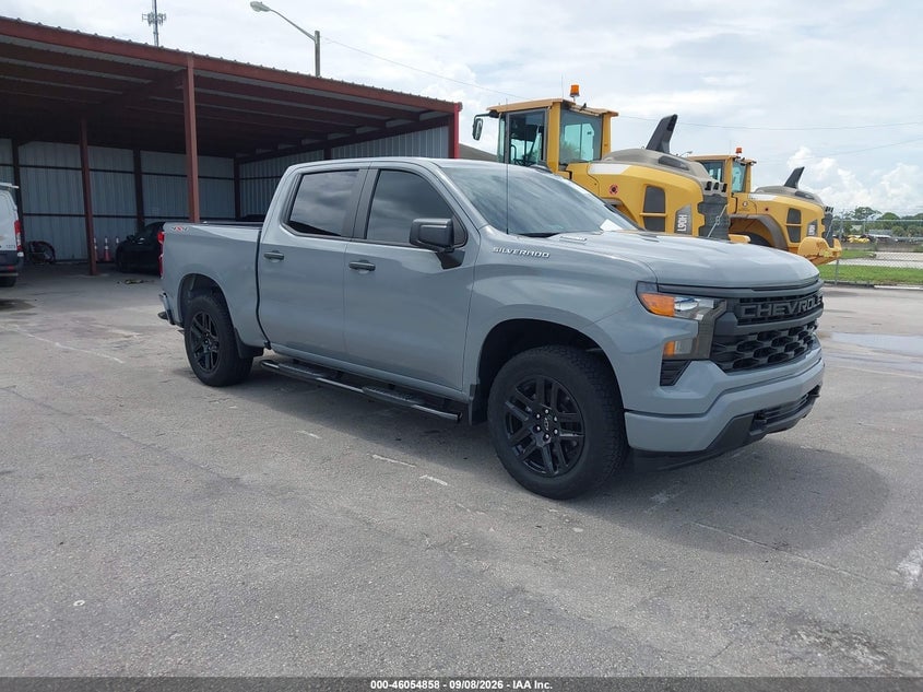 2025 CHEVROLET SILVERADO 1500 4WD  SHORT BED CUSTOM | 3GCPKBEK1SG231678 | UPCARS