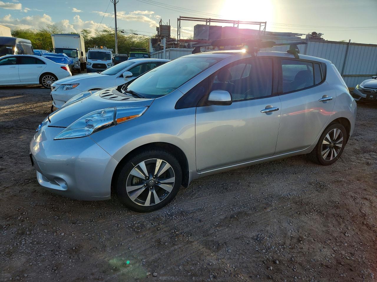 2017 NISSAN LEAF SV | 1N4BZ0CP4HC301992 | UPCARS