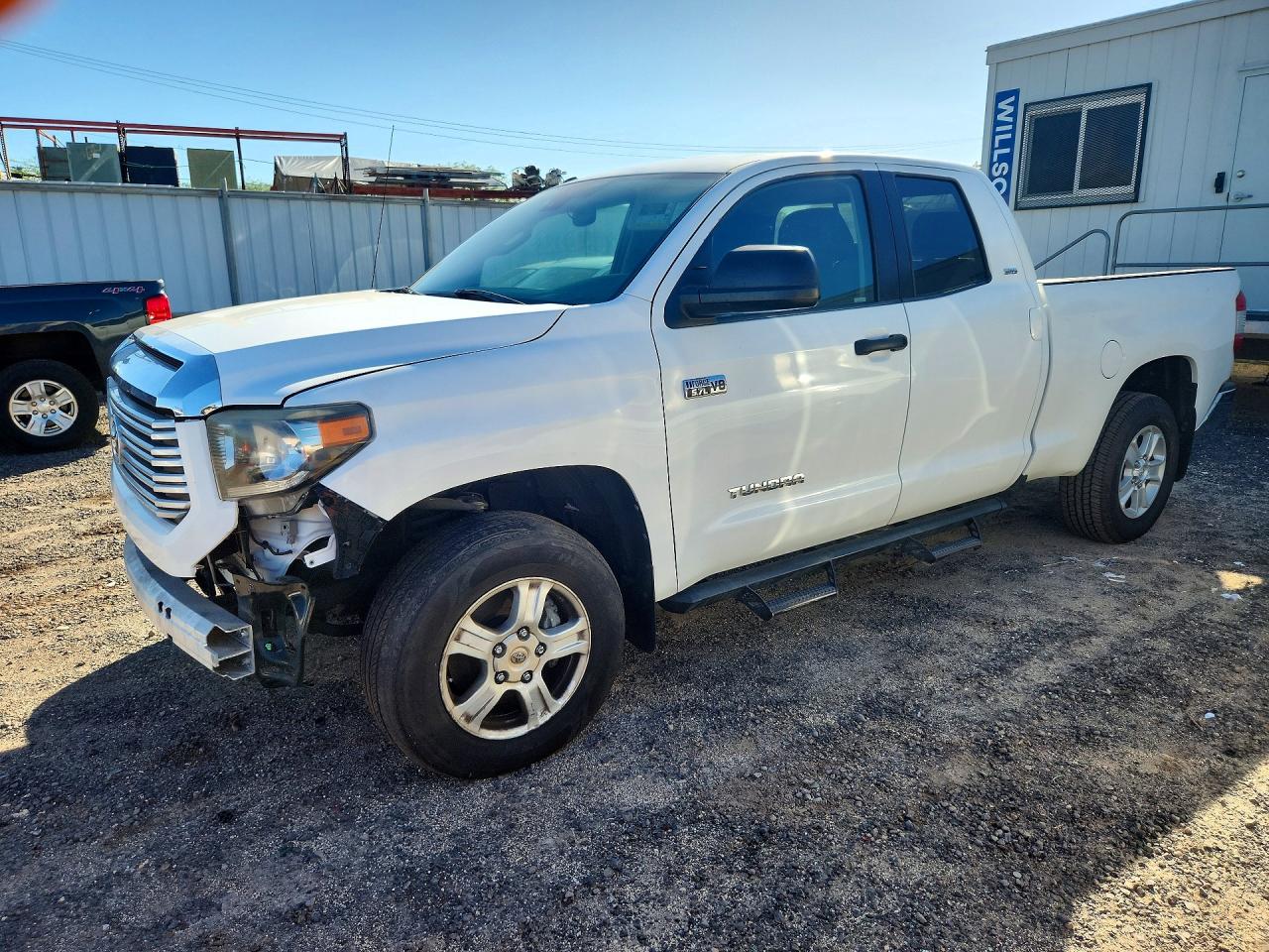 2018 TOYOTA TUNDRA SR5 | 5TFUY5F14JX759010 | UPCARS
