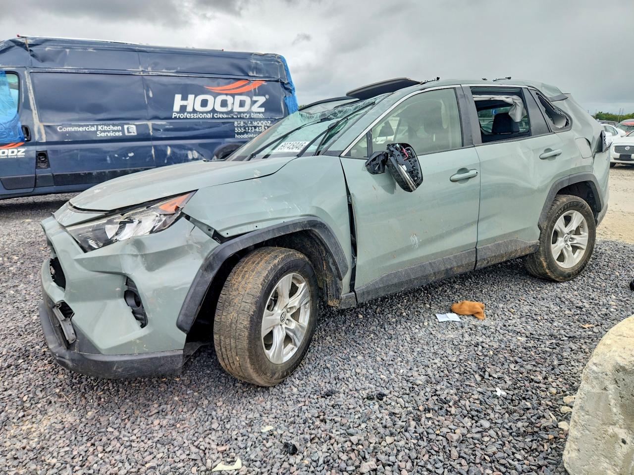 2019 TOYOTA RAV4 XLE | JTMW1RFV7KD029411 | UPCARS