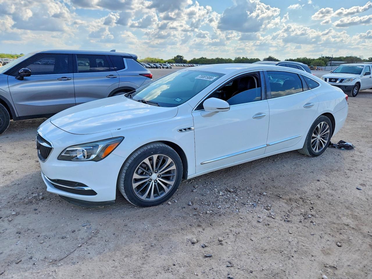 2017 BUICK LACROSS ESSENCE | 1G4ZP5SS7HU207371 | UPCARS