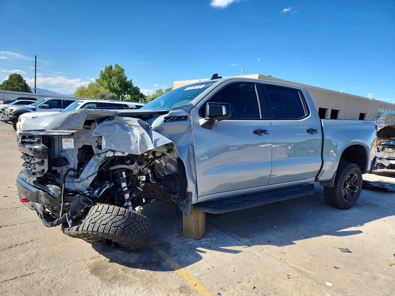 2024 CHEVROLET SILVERADO K1500 LT TRAIL BOSS | 3GCUDFEL5RG362491 | UPCARS