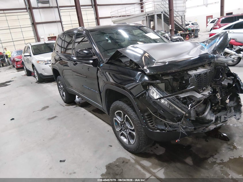 2022 JEEP GRAND CHEROKEE 4XE TRAILHAWK 4X4 | 1C4RJYC66N8748571 | UPCARS