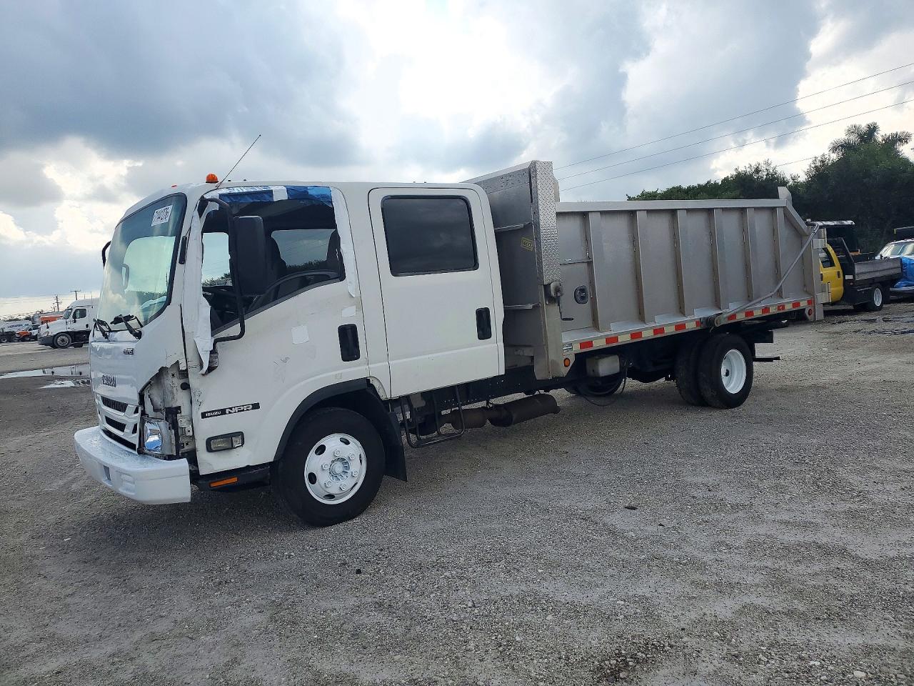 2016 ISUZU NPR - BOX TRUCK | 54DB4J1BXGS805839 | UPCARS