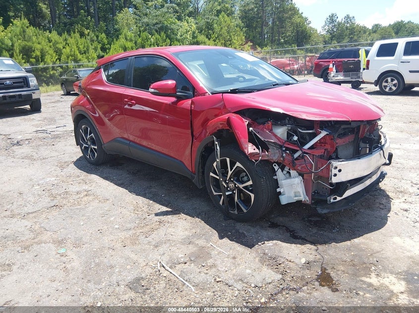 2021 TOYOTA C-HR XLE | NMTKHMBX2MR130883 | UPCARS