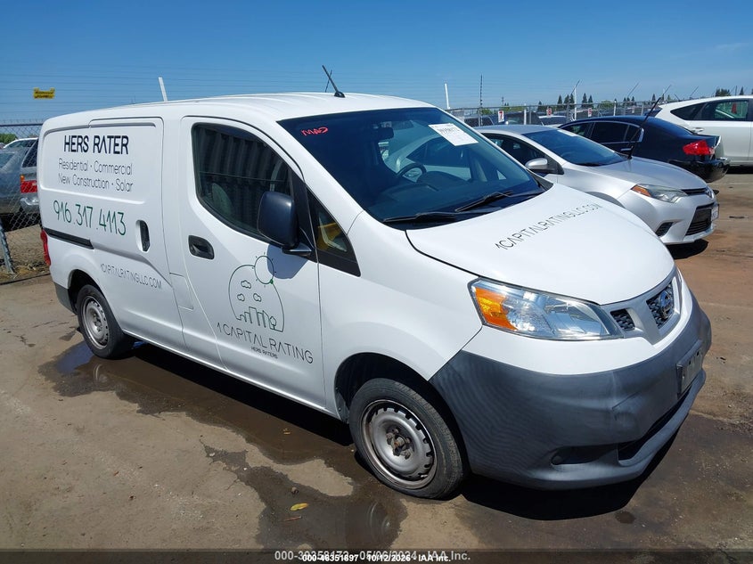 2015 NISSAN NV200 S | 3N6CM0KN1FK714907 | UPCARS
