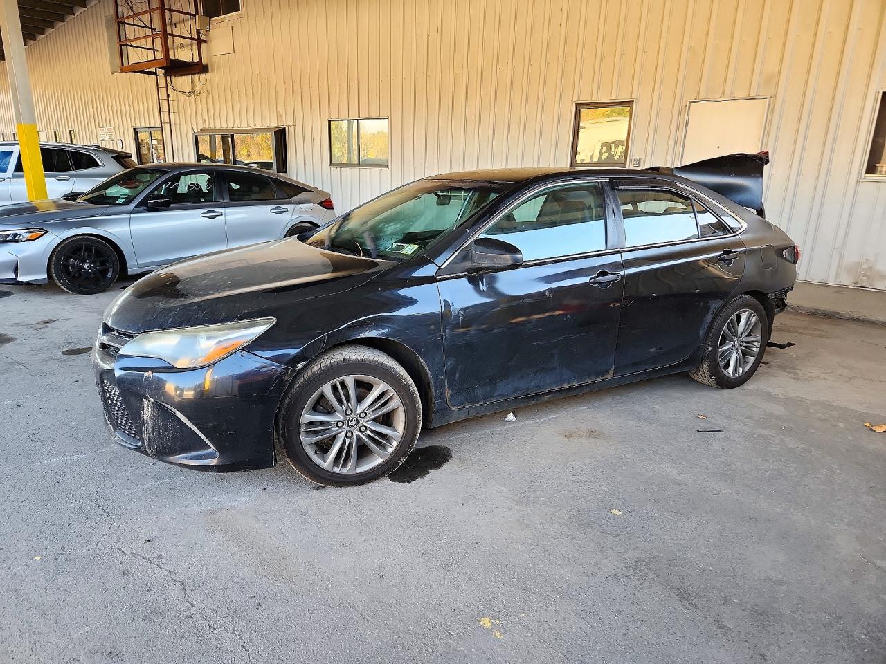 2015 TOYOTA CAMRY SE | 4T1BF1FK2FU001069 | UPCARS