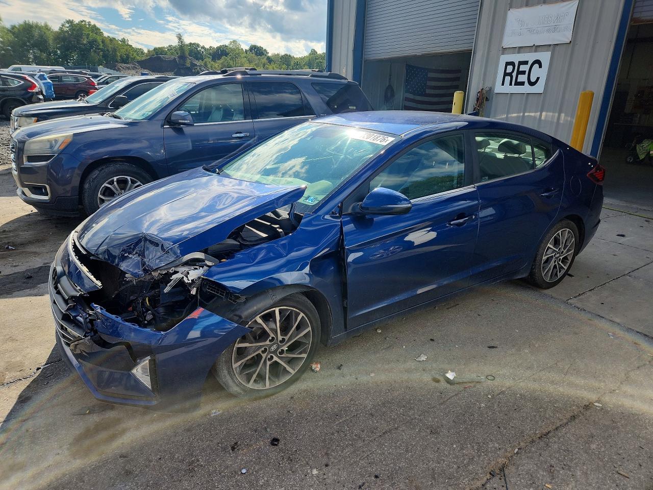2020 HYUNDAI ELANTRA | 5NPD84LF1LH610286 | UPCARS