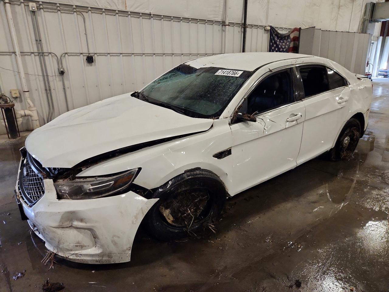 2016 FORD TAURUS POLICE INTERCEPTOR | 1FAHP2MK8GG111988 | UPCARS
