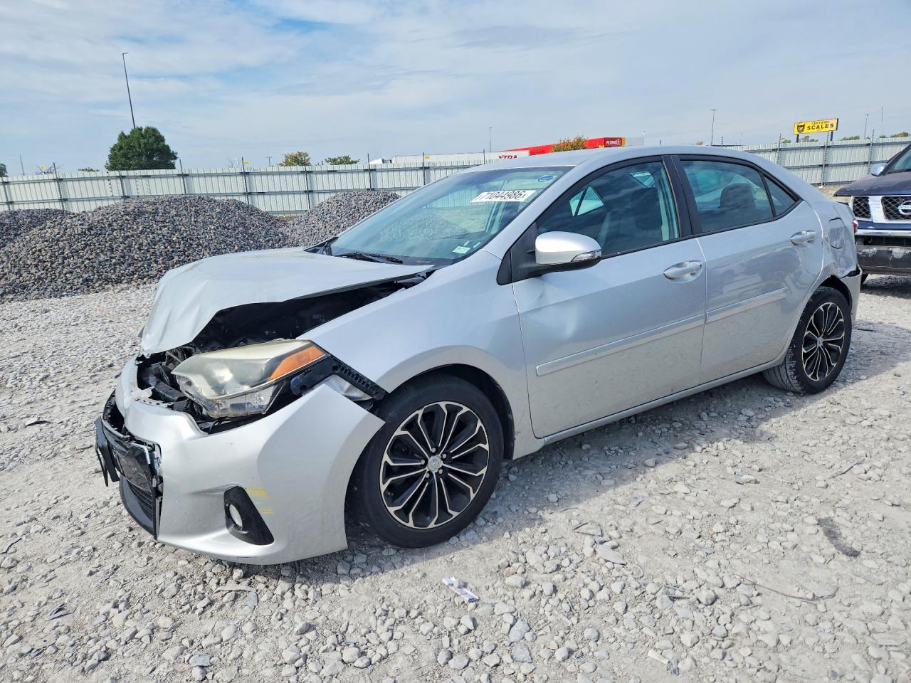 2014 TOYOTA COROLLA S PLUS | 5YFBURHE0EP042151 | UPCARS