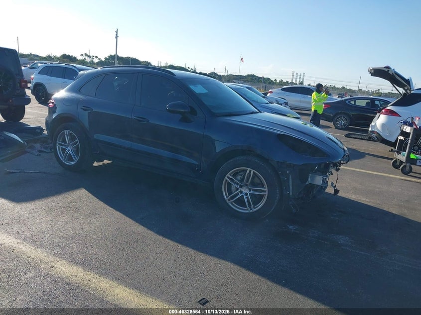 2015 PORSCHE MACAN S | WP1AB2A57FLB55557 | UPCARS