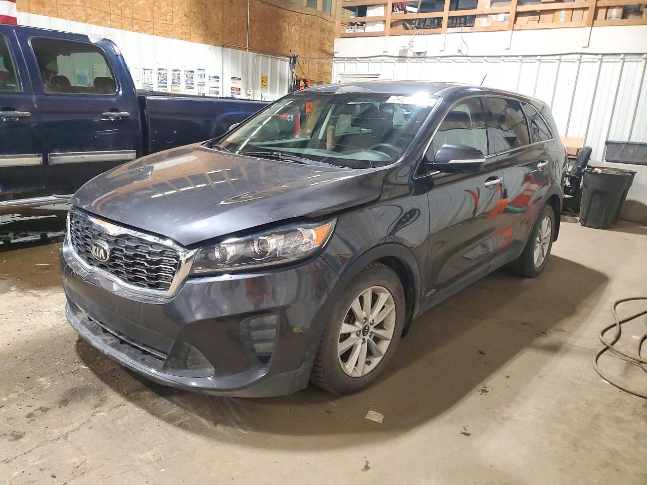 2019 KIA SORENTO LX V6 | 5XYPGDA53KG522159 | UPCARS