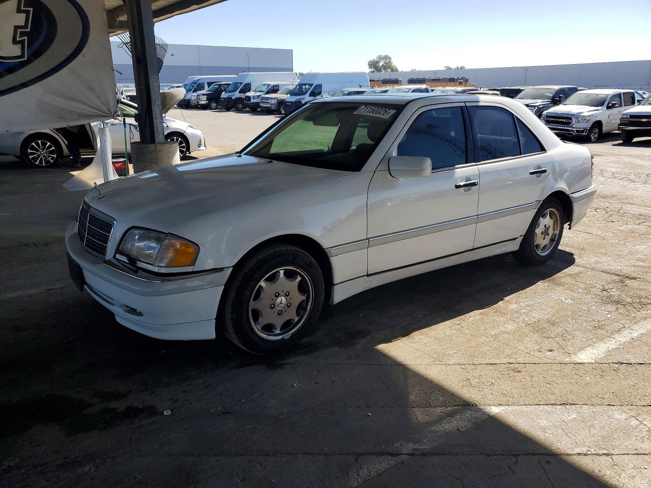 1999 MERCEDES-BENZ C-CLASS 230 | WDBHA24G5XA767011 | UPCARS