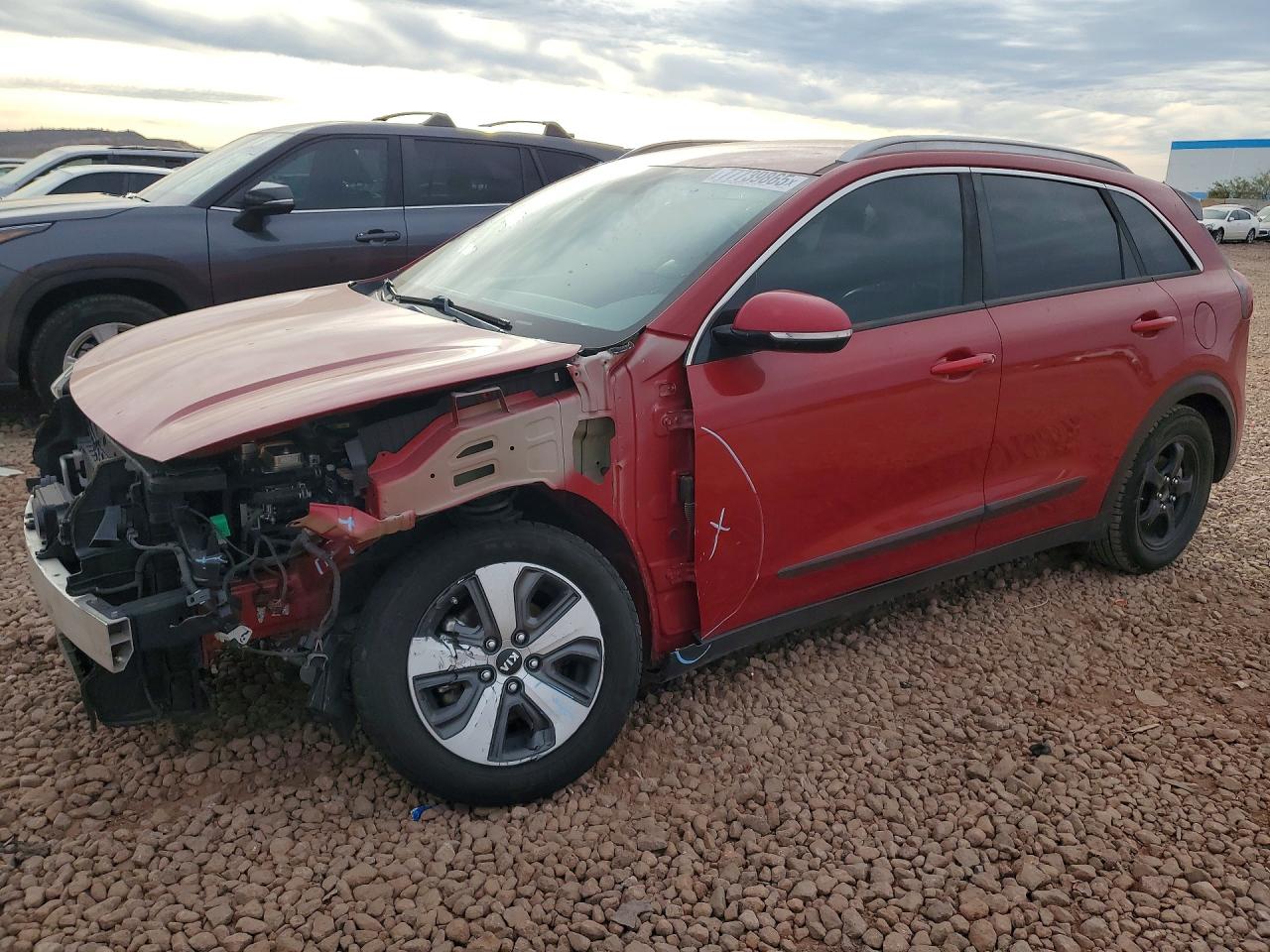 2018 KIA NIRO EX | KNDCC3LCXJ5143392 | UPCARS