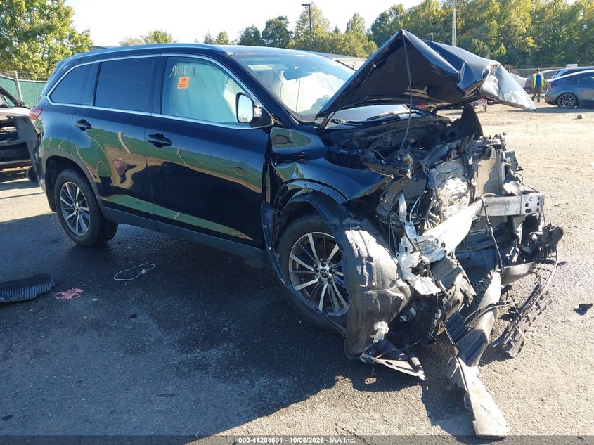 2019 TOYOTA HIGHLANDER XLE | 5TDJZRFH0KS954632 | UPCARS