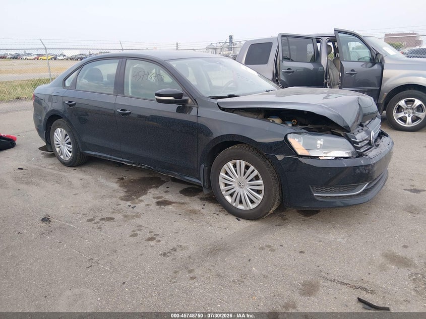 2015 VOLKSWAGEN PASSAT 1.8T S | 1VWAS7A3XFC024696 | UPCARS