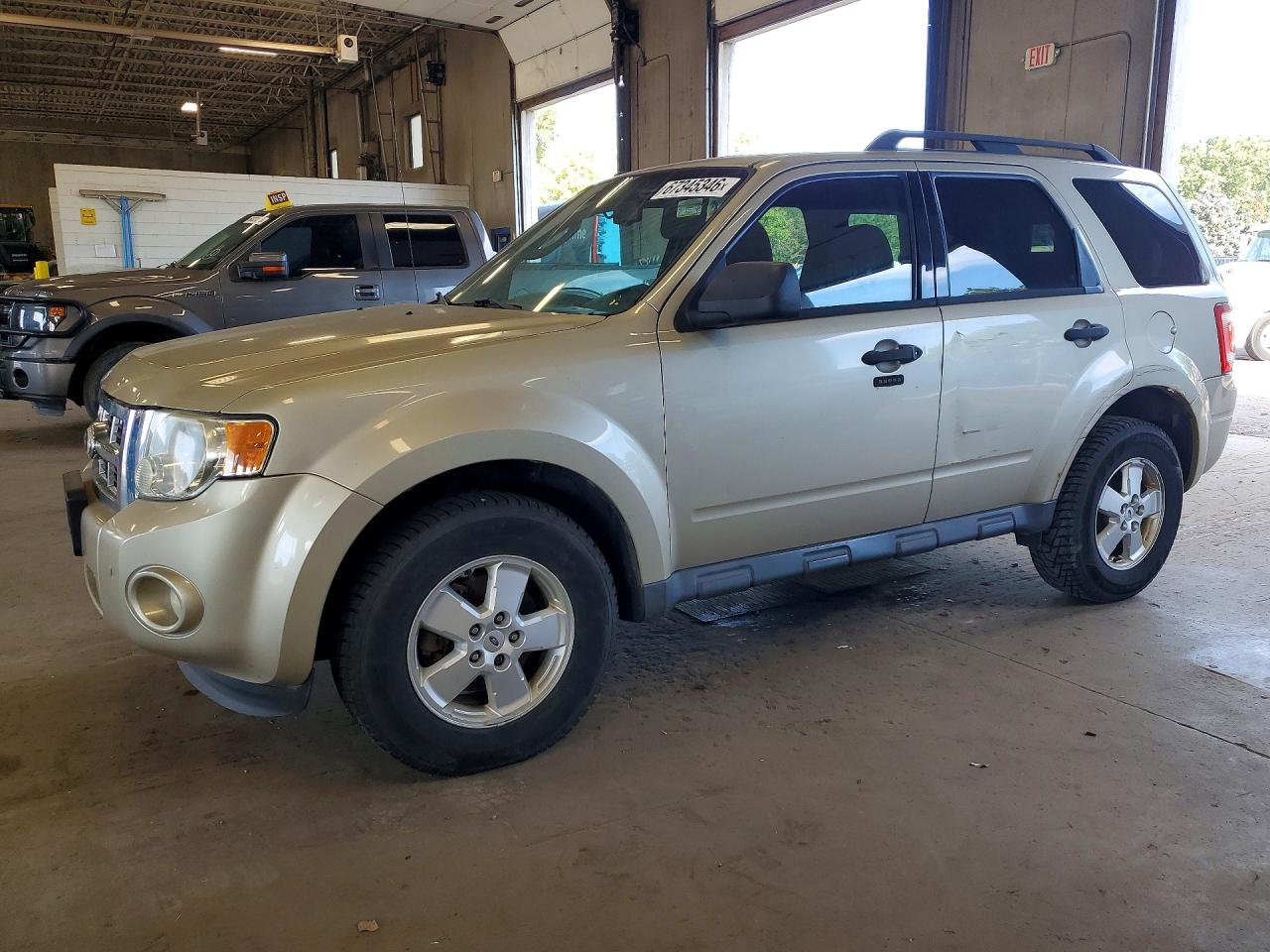 2010 FORD ESCAPE XLT | 1FMCU0D72AKD21113 | UPCARS