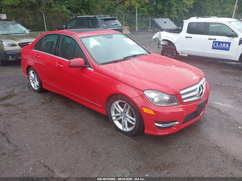 2013 MERCEDES-BENZ C 250 SPORT | WDDGF4HB4DR280491 | UPCARS