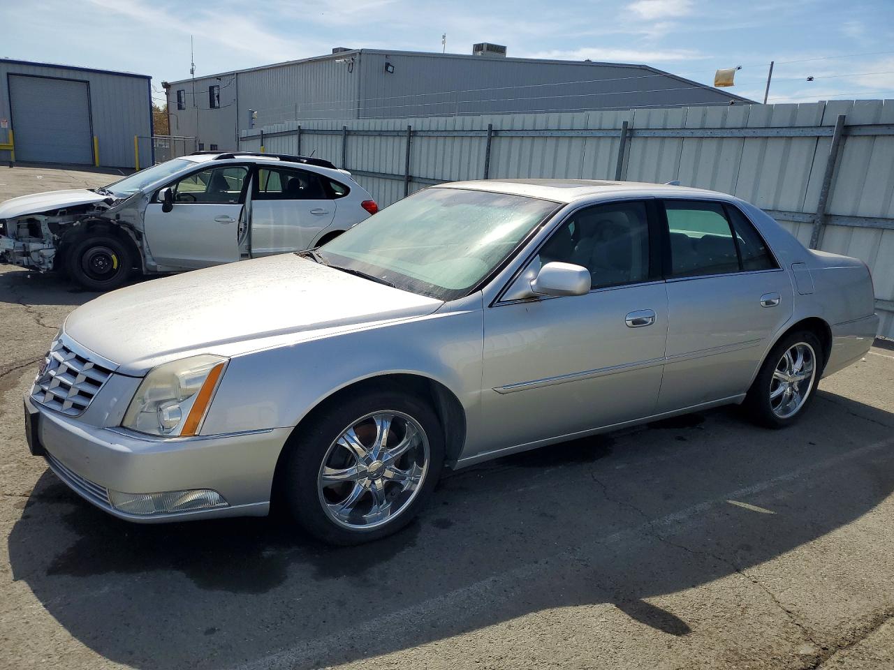 2011 CADILLAC DTS PREMIUM COLLECTION | 1G6KH5E62BU136463 | UPCARS
