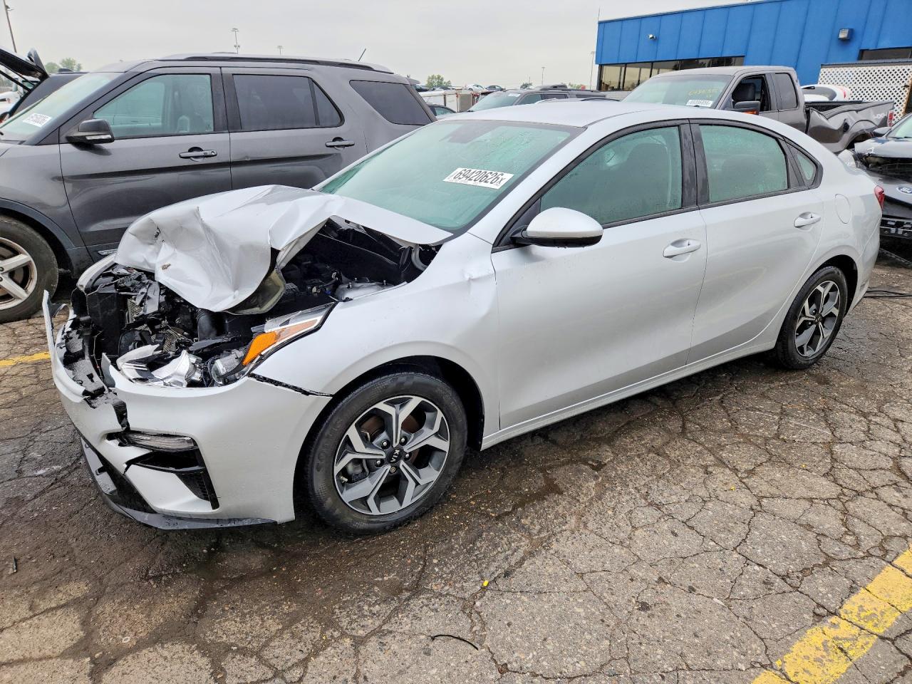 2021 KIA FORTE LXS | 3KPF24AD1ME267738 | UPCARS