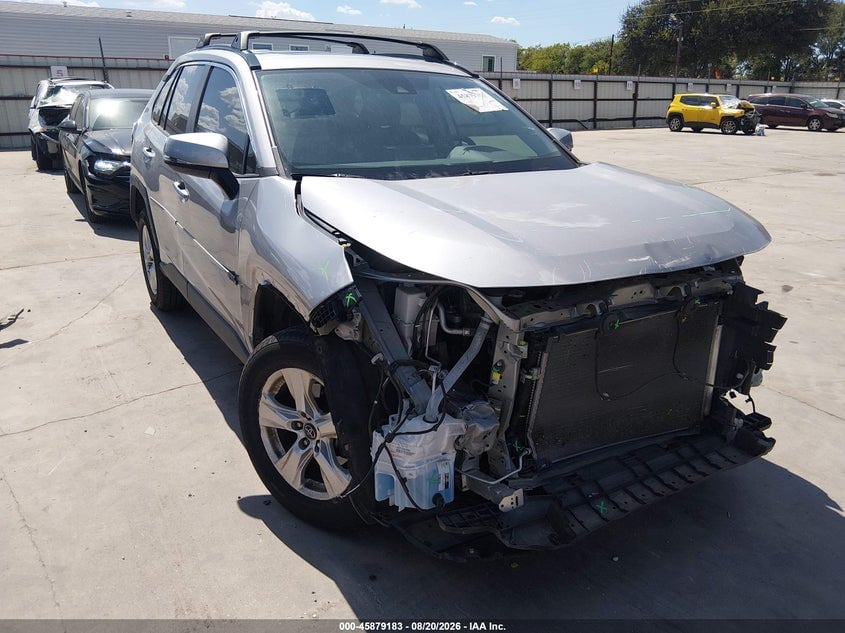 2020 TOYOTA RAV4 XLE | 2T3W1RFV3LC045157 | UPCARS