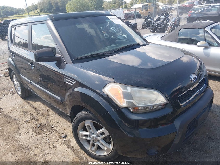 2011 KIA SOUL + | KNDJT2A23B7711290 | UPCARS