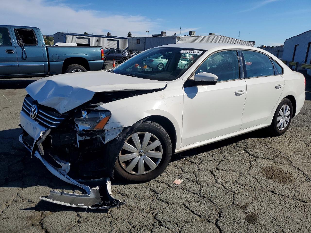 2013 VOLKSWAGEN PASSAT S | 1VWAP7A36DC124230 | UPCARS