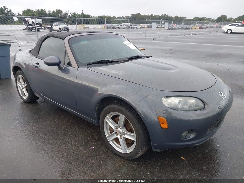 2006 MAZDA MX-5 TOURING | JM1NC25F560114381 | UPCARS