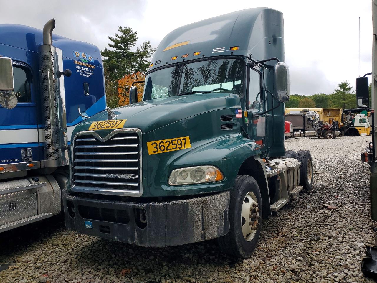 2017 MACK ALL OTHER CXU612 SEMI TRUCK | 1M1AW01X8HM009905 | UPCARS