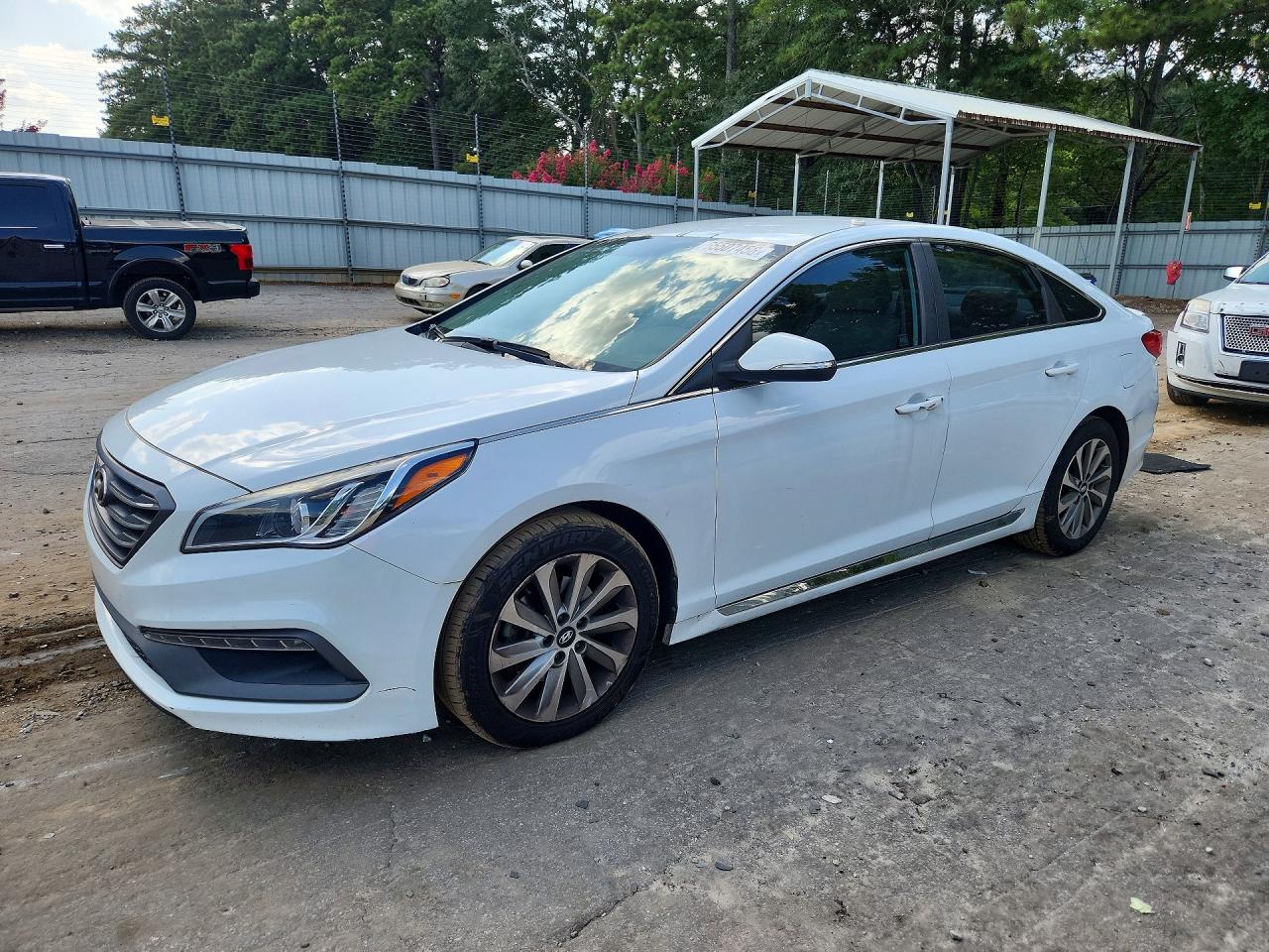2015 HYUNDAI SONATA SPORT | 5NPE34AF2FH091940 | UPCARS