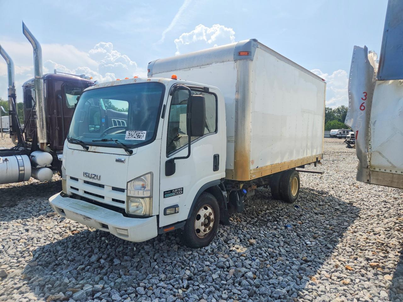2011 ISUZU NPR-HD BOX TRUCK | JALB4W173B7400798 | UPCARS