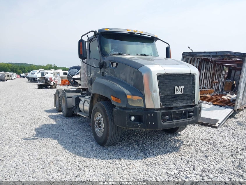 2015 CATERPILLAR CT660 | 3HSJGTKTXFN618992 | UPCARS