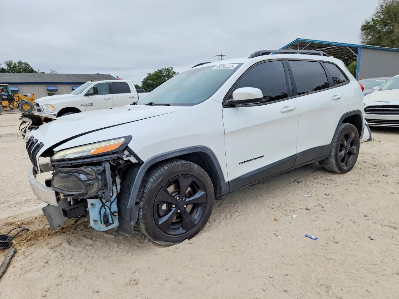 2016 JEEP CHEROKEE LATITUDE | 1C4PJLCB7GW114188 | UPCARS