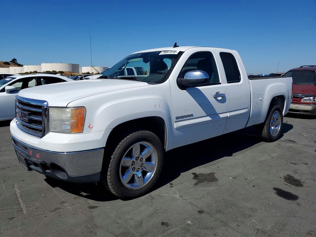 2013 GMC SIERRA | 1GTR1VE09DZ246346 | UPCARS
