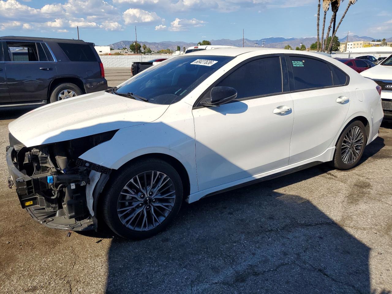 2024 KIA FORTE GT LIMITED | 3KPF54AD7RE822495 | UPCARS