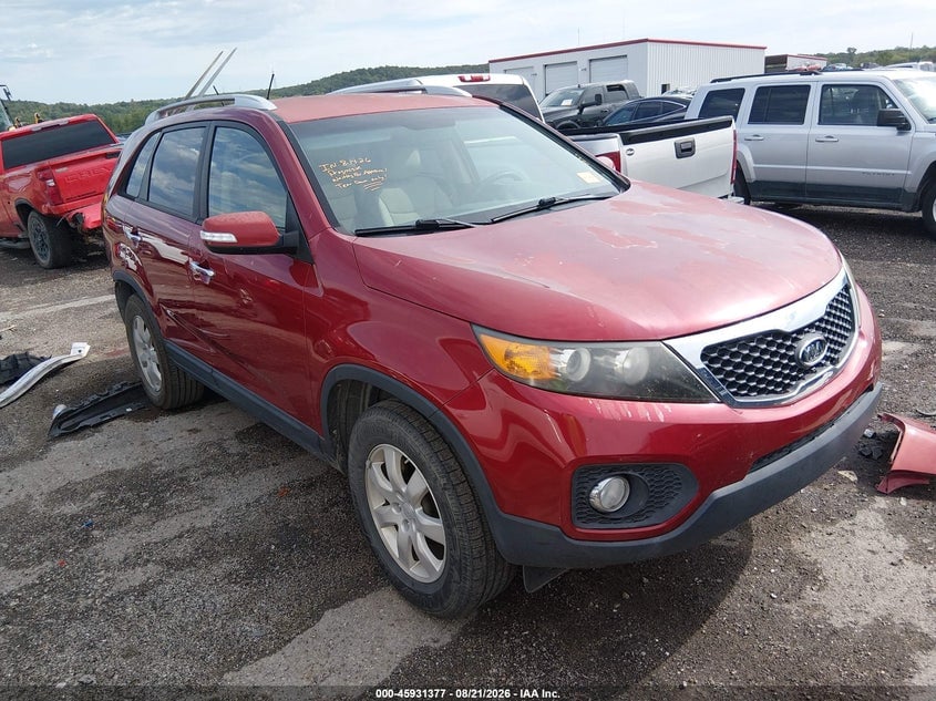 2011 KIA SORENTO LX | 5XYKT4A10BG075955 | UPCARS
