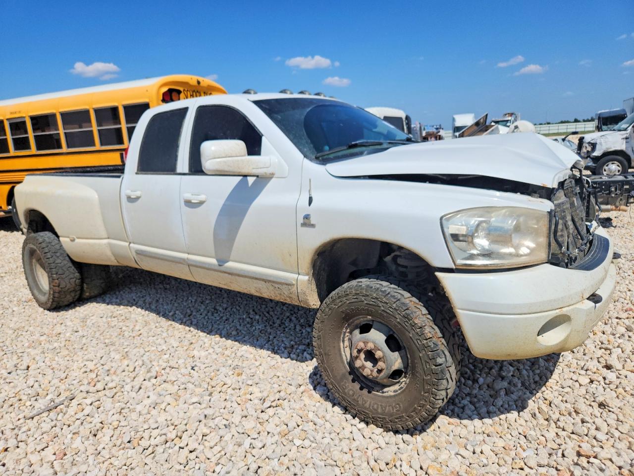 2007 DODGE RAM 3500 ST | 3D3MX48A27G807294 | UPCARS