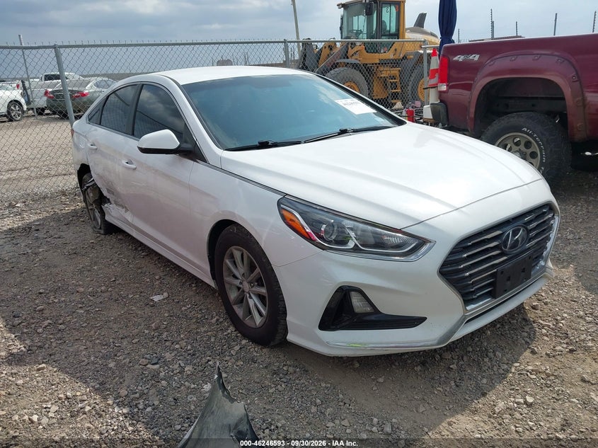 2018 HYUNDAI SONATA SE | 5NPE24AF2JH720009 | UPCARS