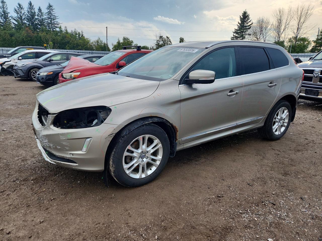 2015 VOLVO XC60 T5 PREMIER+ | YV4612RL1F2629146 | UPCARS