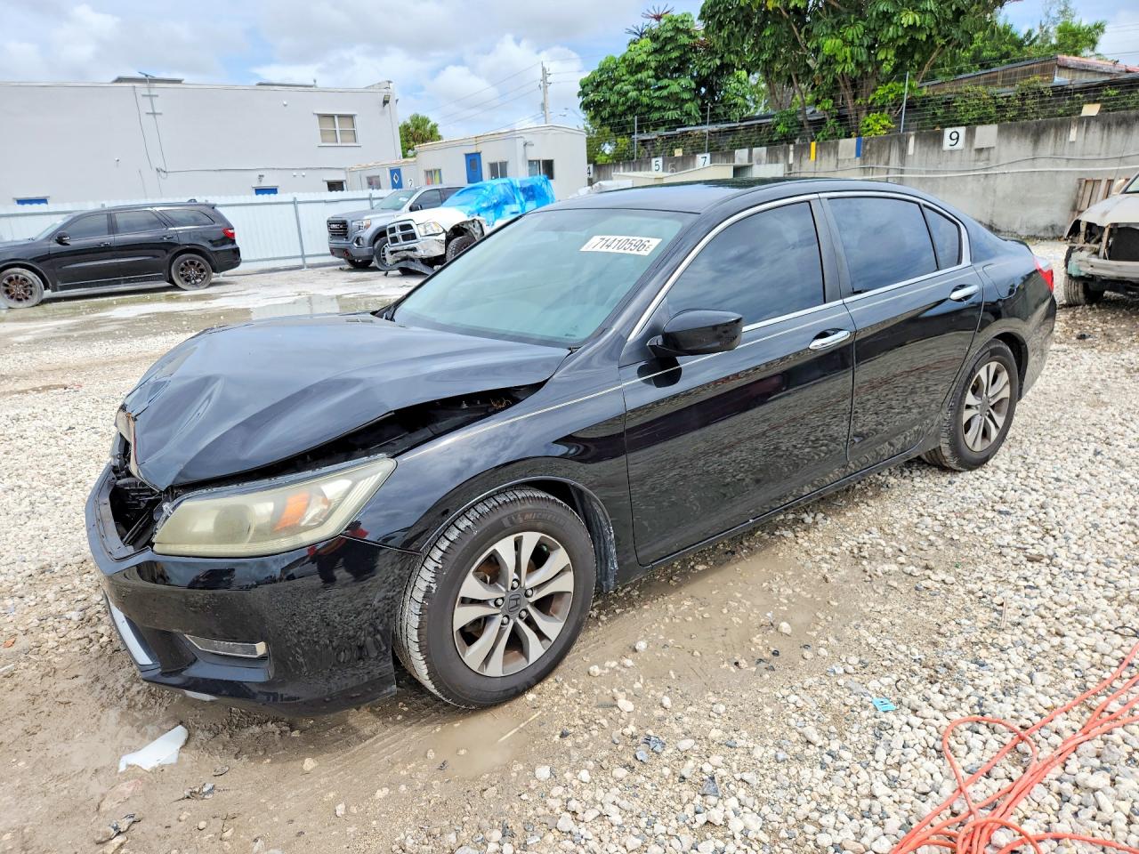 2013 HONDA ACCORD LX | 1HGCR2F36DA108348 | UPCARS