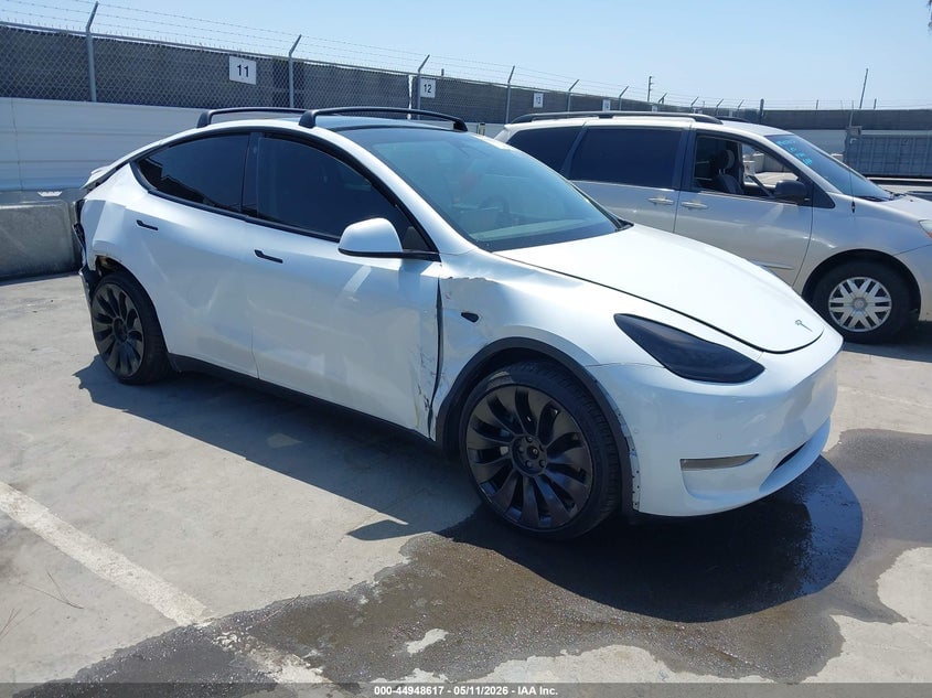 2021 TESLA MODEL Y LONG RANGE DUAL MOTOR ALL-WHEEL DRIVE | 5YJYGDEE2MF097364 | UPCARS
