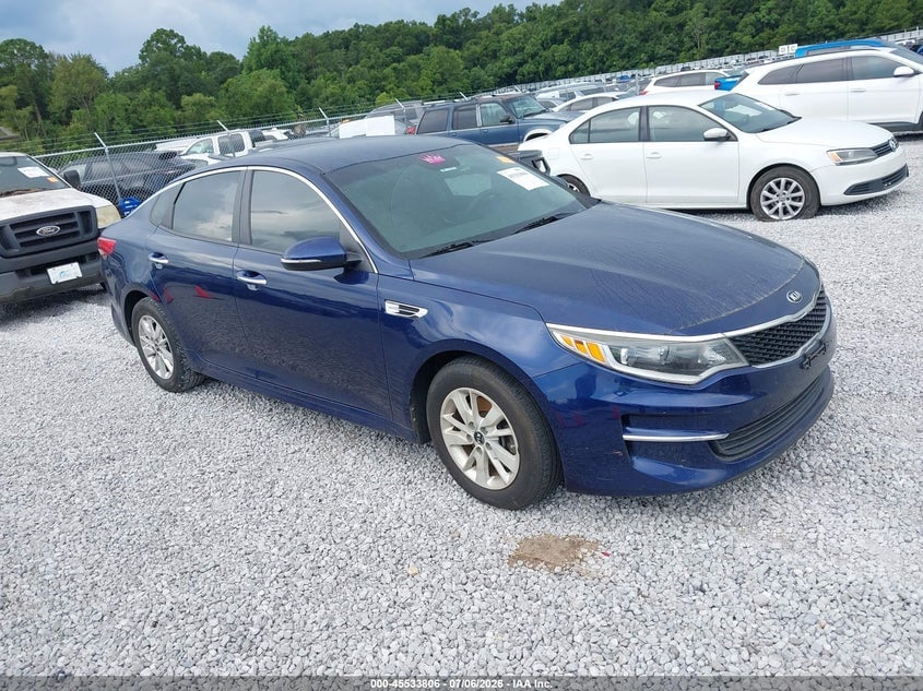 2018 KIA OPTIMA LX | 5XXGT4L30JG193737 | UPCARS