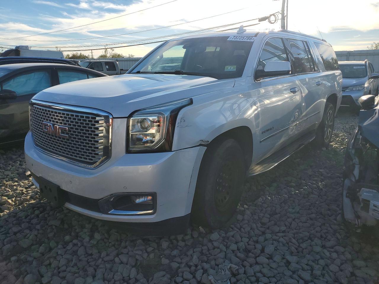 2016 GMC YUKON DENALI | 1GKS2HKJXGR247348 | UPCARS