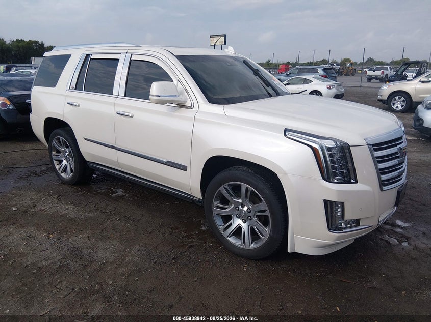 2015 CADILLAC ESCALADE PLATINUM | 1GYS4PKJ4FR685081 | UPCARS
