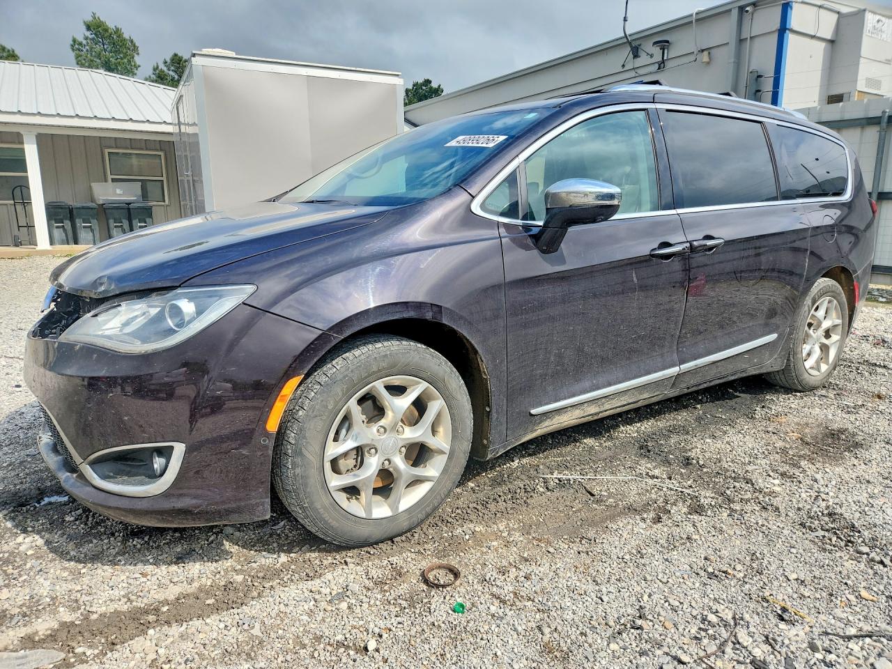 2017 CHRYSLER PACIFICA LIMITED | 2C4RC1GG7HR747894 | UPCARS