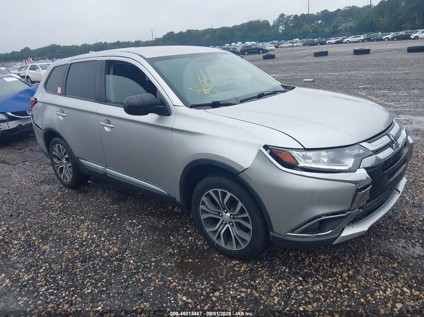 2018 MITSUBISHI OUTLANDER ES | JA4AZ3A32JZ039068 | UPCARS