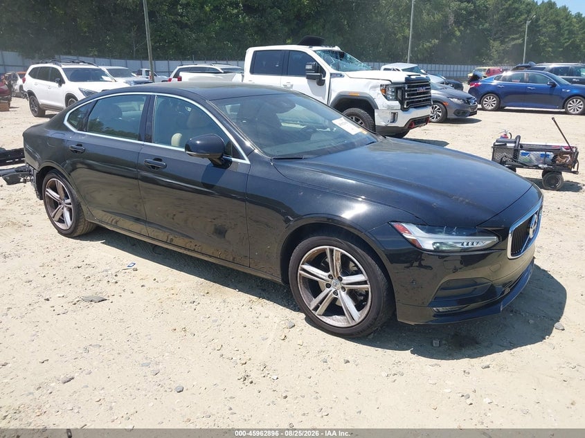 2018 VOLVO S90 T5 MOMENTUM | LVY982AK9JP021524 | UPCARS